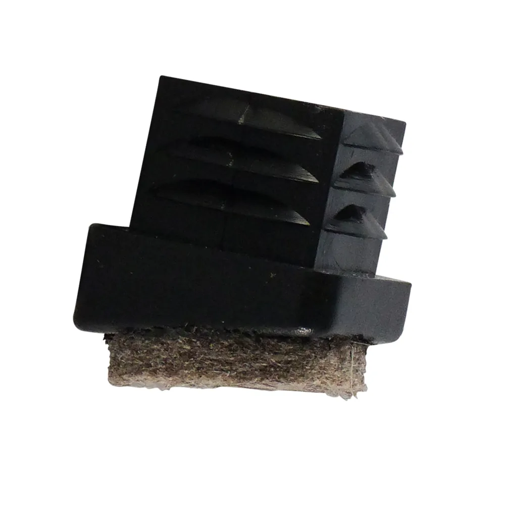 Contera cuadrada con lamas PE 25x25 - base inclinada 10° - Negro